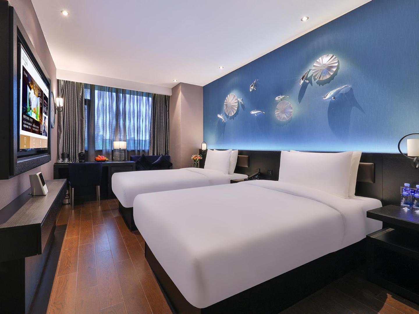 Crystal Orange Dachang Hotel 4*